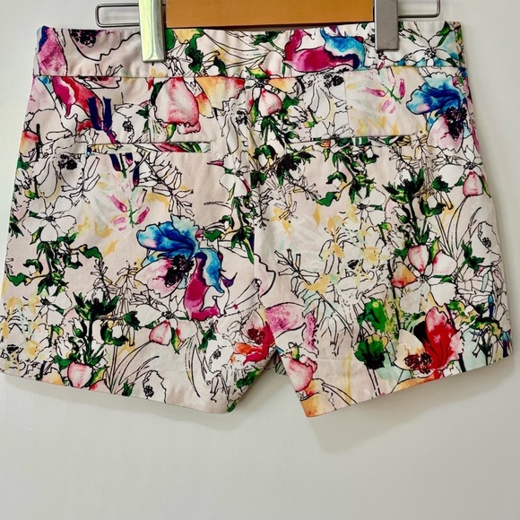 Express| Multicolour Floral Dress Shorts Sz 2 - Picture 2 of 5
